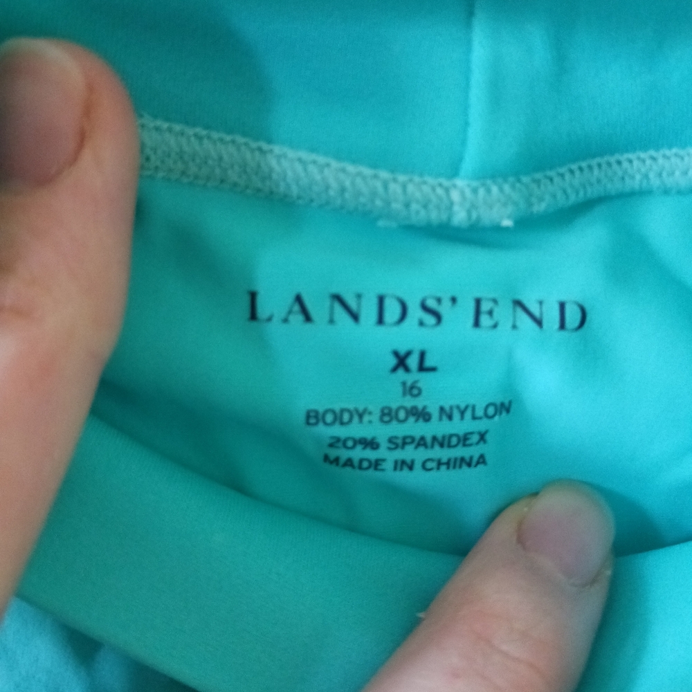Lands' End Rashguard - Picture 2 of 3